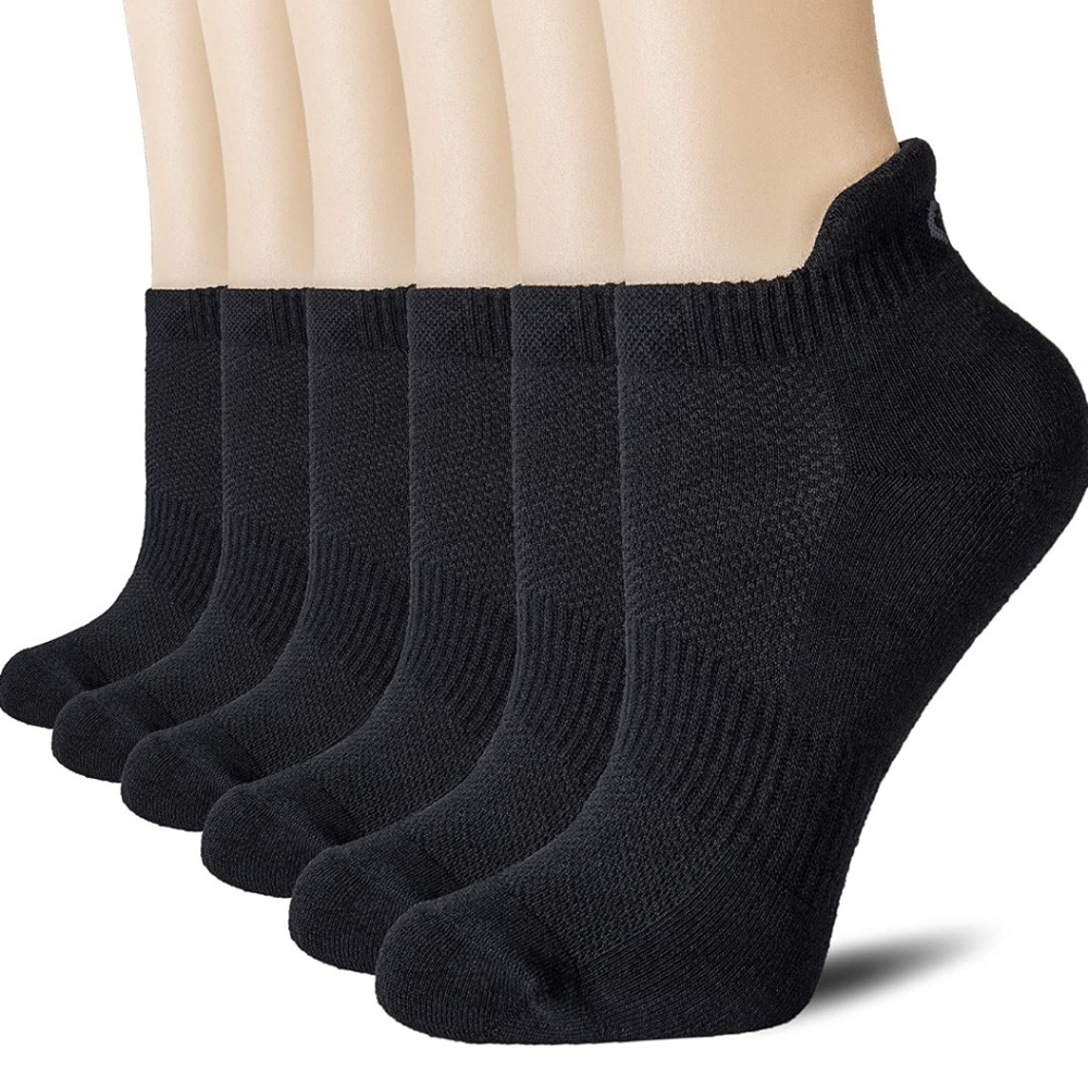 NIP 6 PAIR CELERSPORT ANKLE SOCKS FOR MEN & WOMEN IN BLACK